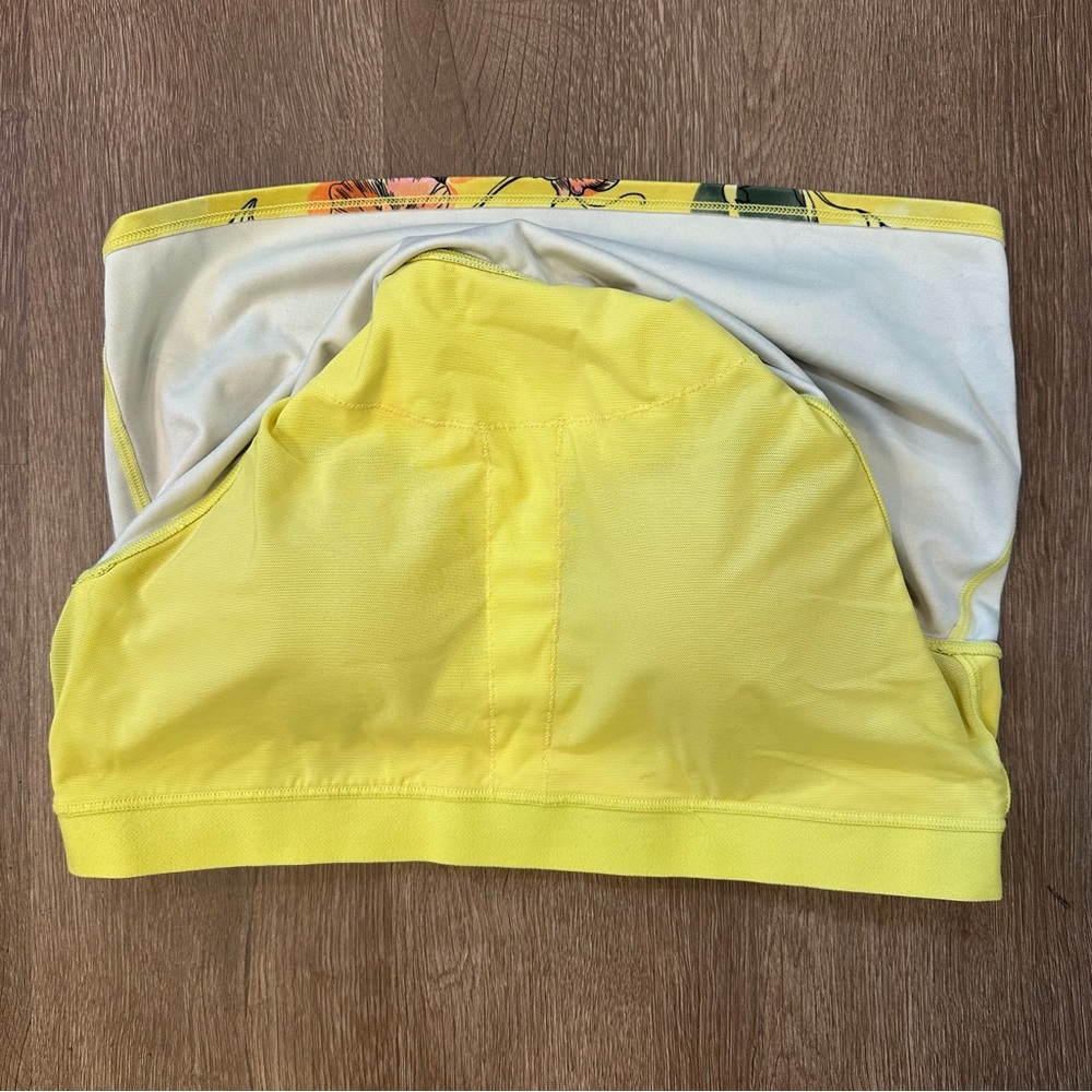 Athleta 🌼 Floral Yellow Crop Tank with Built in Bra - Picture 2 of 4